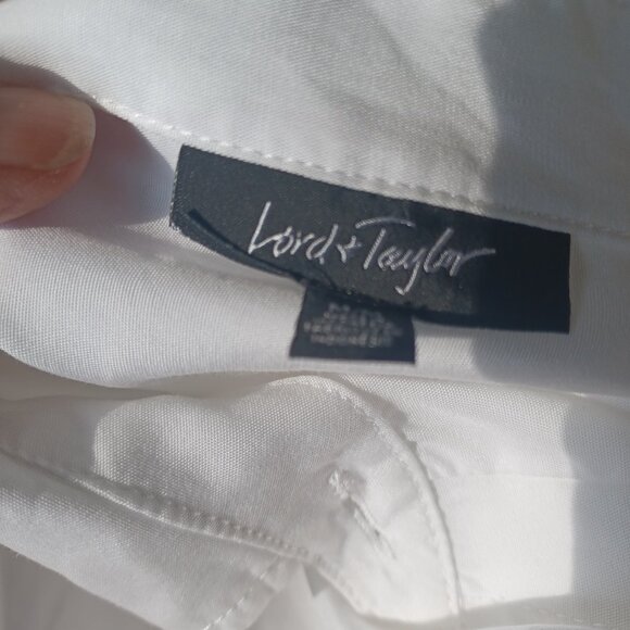 Lord‎ & Taylor Button Down Shirt M - Picture 3 of 3